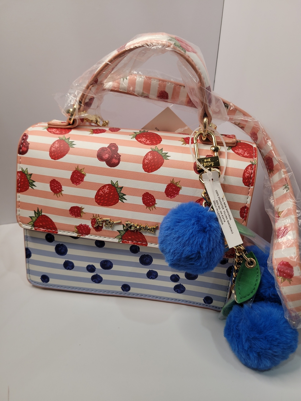👉✨️betsey Johnson Striped Strawberry & Blueberry Print Top-Handle Bag